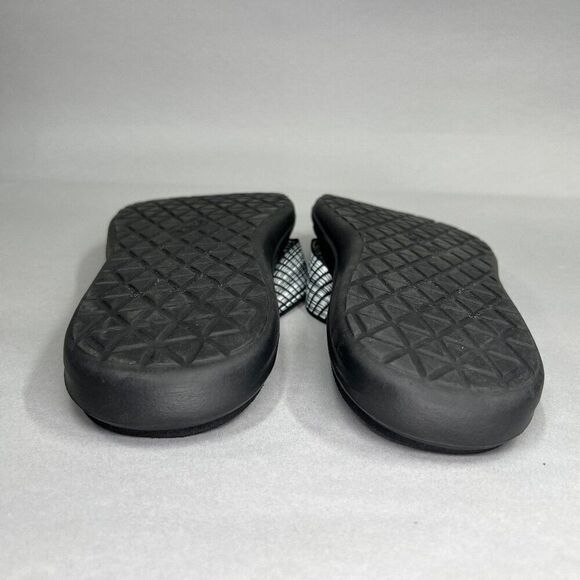 Teva Voya Sandals Women's Size 9 Black Summer Beach Athletic Recovery Flip Flops - Picture 10 of 11